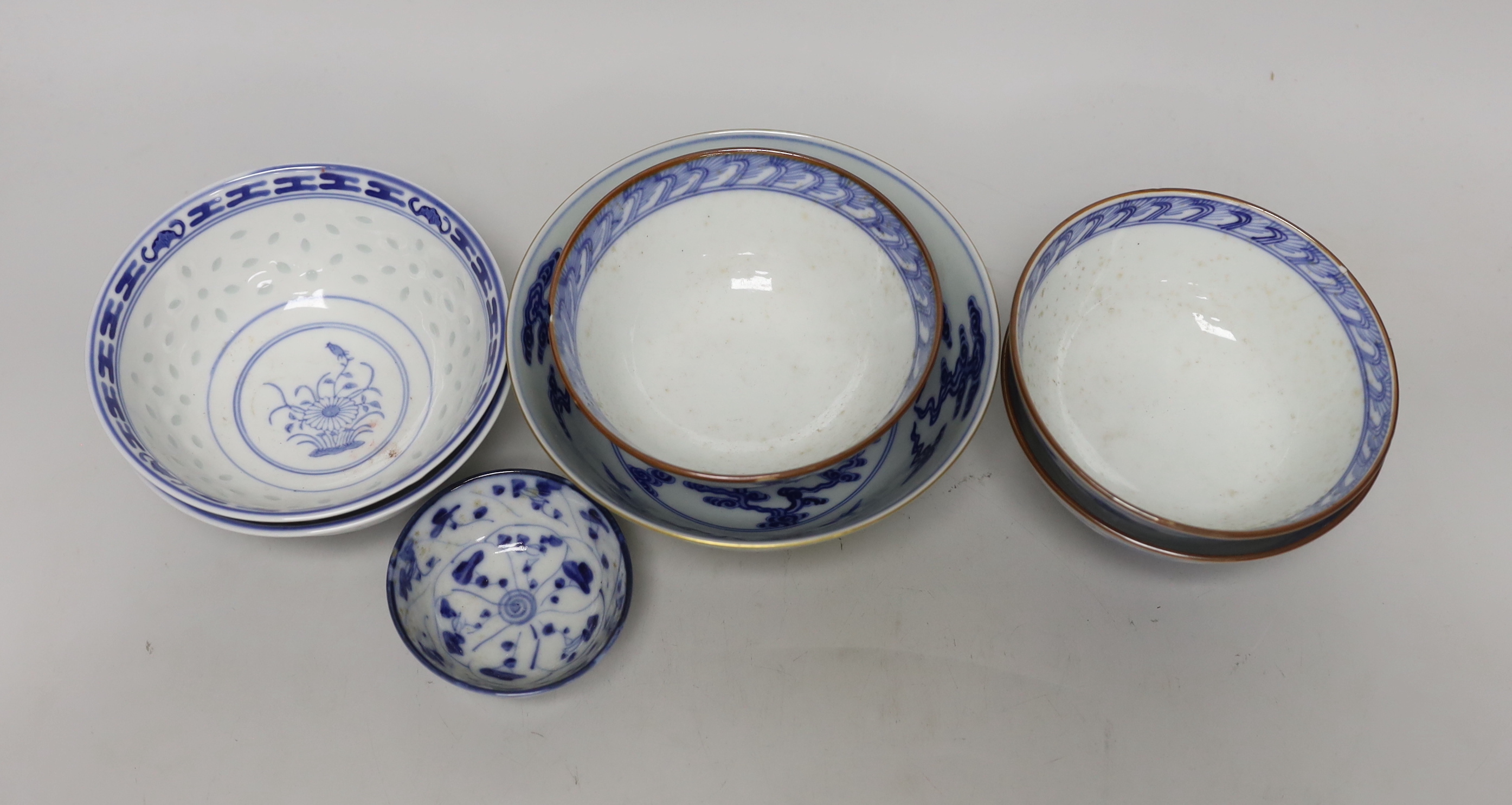 A group of seven Chinese porcelain bowls, largest 15cm diameter